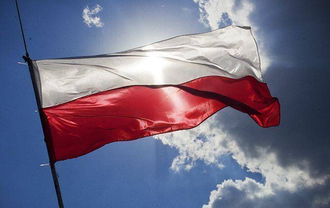 Лешек Миллер - В Польше три экс-президента объявили бойкот выборам главы государства - rbc.ua - Украина - Польша