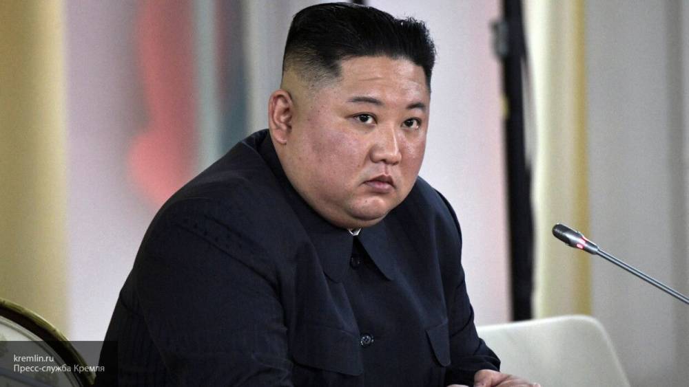 Ким Ченын - Ким Чен Ын специально привлек внимание мирового сообщества своим длительным отсутствием - politexpert.net - Кндр