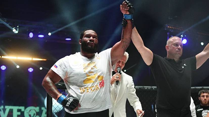 Тони Джонсон - Тони Джонсон раскритиковал решение UFC проводить турниры в условиях пандемии - russian.rt.com - Сша