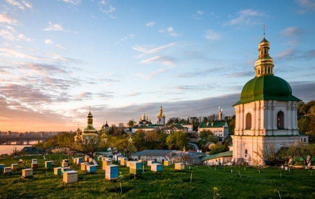 В Киево-Печерской лавре коронавирусом болеют почти 70 монахов - rbc.ua - Киев