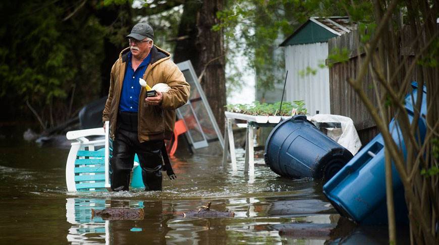 Из-за наводнения в Мичигане эвакуируют 10 тыс. человек - belta.by - Сша - Минск - Usa - штат Мичиган
