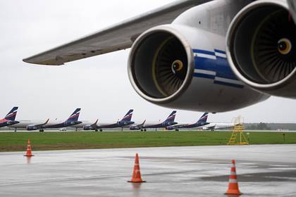 «Аэрофлот» разрешил пассажирам обменять билеты без штрафов - lenta.ru - Россия