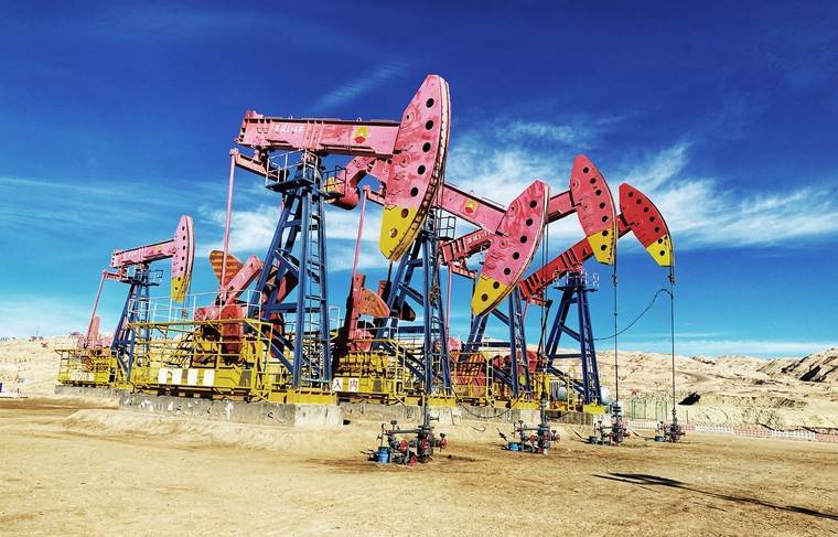 Китай увеличит импорт нефти на 2% в 2020 году - news.ru - Китай - county Petroleum