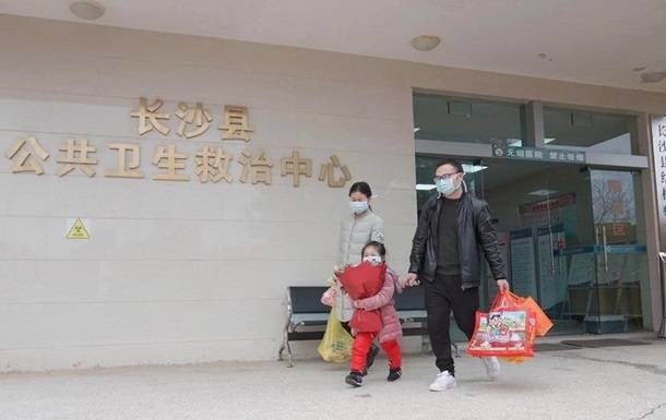 В Китае строят медицинскую базу на случай крупной эпидемии - korrespondent.net - Китай - провинция Хубэй - China