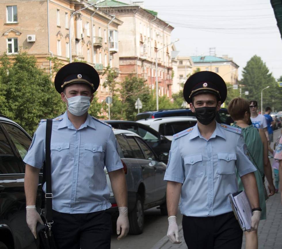 В полиции Кузбасса рассказали о рейдах по соблюдению масочного режима - gazeta.a42.ru