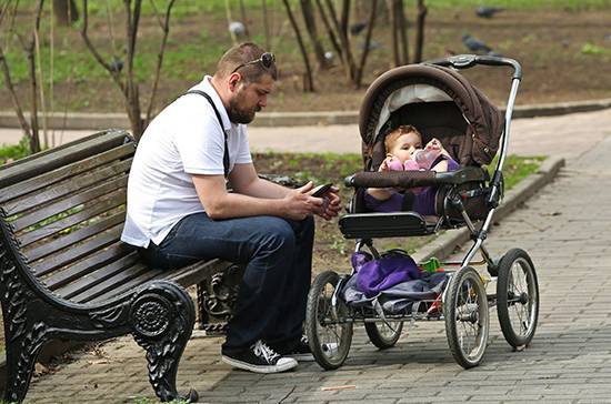 Минимальное пособие по уходу за ребёнком для неработающих увеличится вдвое - pnp.ru