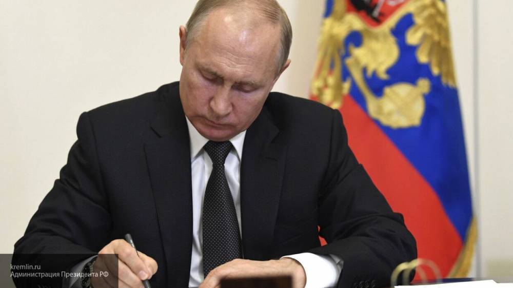 Владимир Путин - Путин рассказал об отмене военного призыва для поступающих в вузы в 2020 году - nation-news.ru - Россия