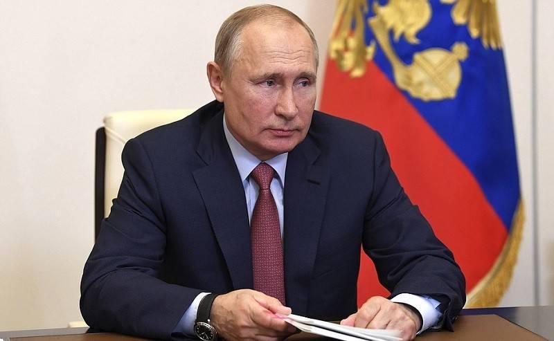 Владимир Путин - Путин назвал дату начала ЕГЭ в 2020 году - geo-politica.info - Россия