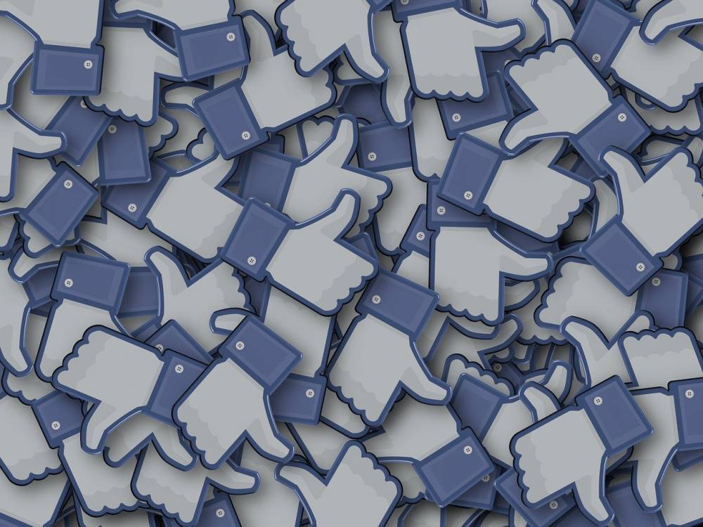 Марк Цукерберг - Facebook запустил платформу для онлайн-торговли - inform.zp.ua - Торговля