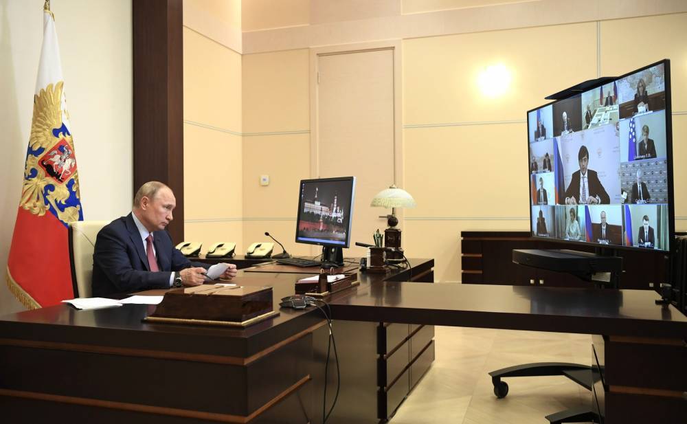 Владимир Путин - Путин направил в Госдуму поправки в закон об образовании - vm.ru - Россия