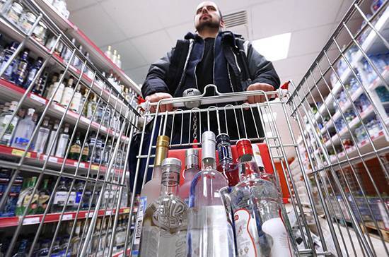 Сенаторы рекомендуют поднять возраст продажи алкоголя - pnp.ru