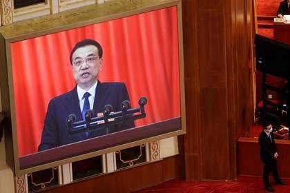 Ли Кэцян - Китай признал ошибки в реагировании на эпидемию коронавируса - lenta.ru - Китай