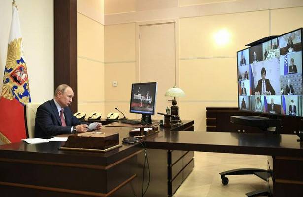 Владимир Путин - Путин направил в Госдуму поправки в закон об образовании - newtvnews.ru - Россия