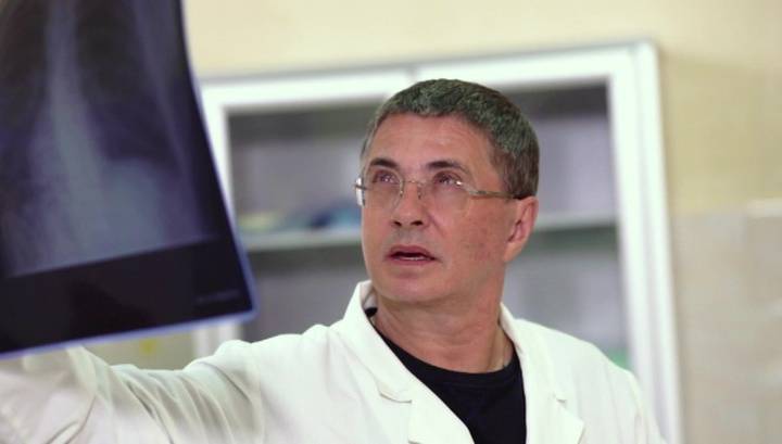 Александр Мясников - Доктор Мясников ответил на вопрос, передается ли коронавирус через пыль - vesti.ru - Россия