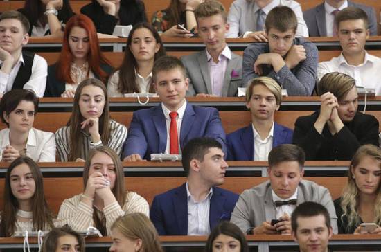 Эксперты назвали самые популярные среди российских абитуриентов факультеты - pnp.ru