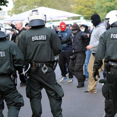 МИД Германии предупредил о необходимости держаться подальше от демонстрантов - radiomayak.ru - Германия