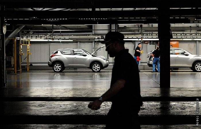 Nissan сократит 20 тысяч рабочих мест по всему миру - interfax.ru - Москва
