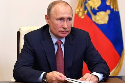 Владимир Путин - Путин предупредил о скрытой опасности коронавируса - lenta.ru - Россия