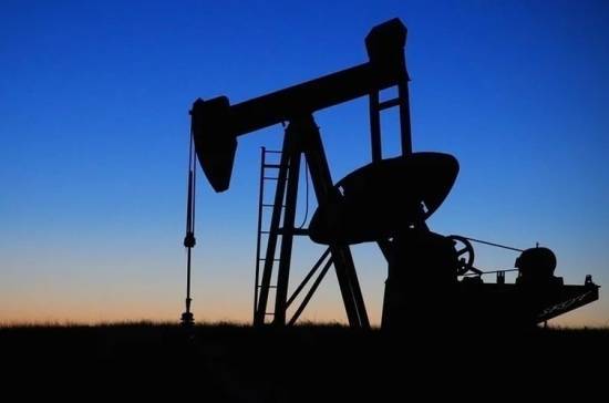 Цены на нефть Brent упали до 34,28 доллара - pnp.ru - Москва - Китай
