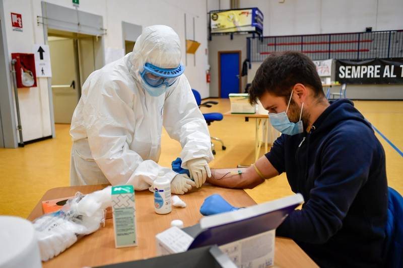 Власти Бразилии не справляются с пандемией коронавируса - tvc.ru - Бразилия - Сан-Паулу - Рио-Де-Жанейро