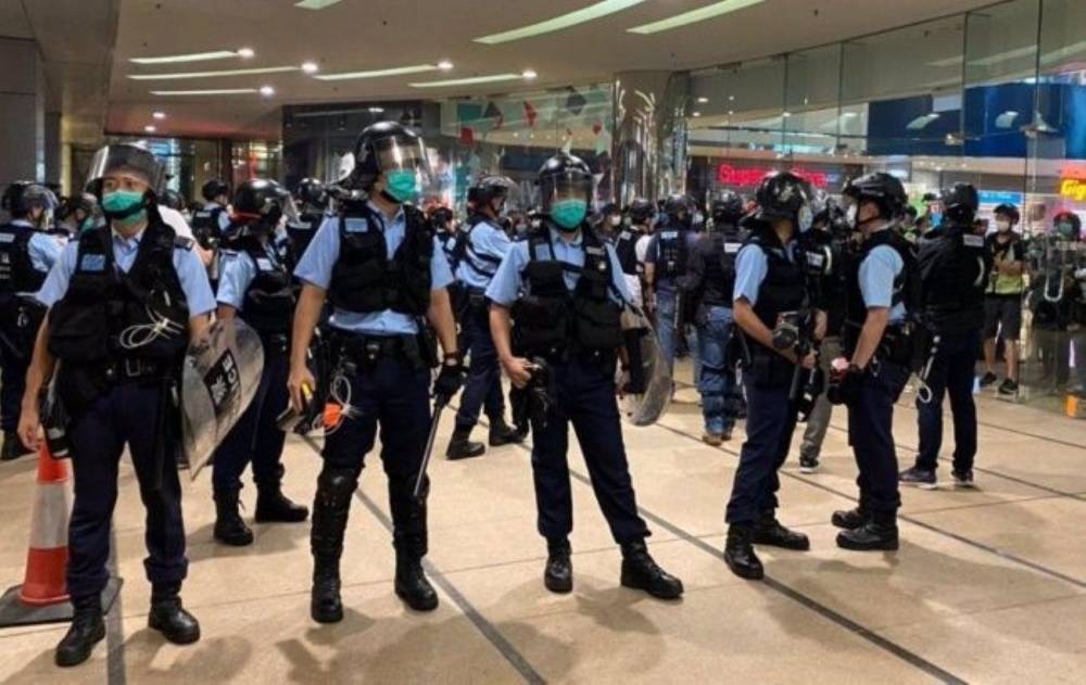 Максим Зайченко - Полиция Гонконга применила слезоточивый газ для разгона демонстрантов - rbc.ua - Китай - Гонконг - Гонконг