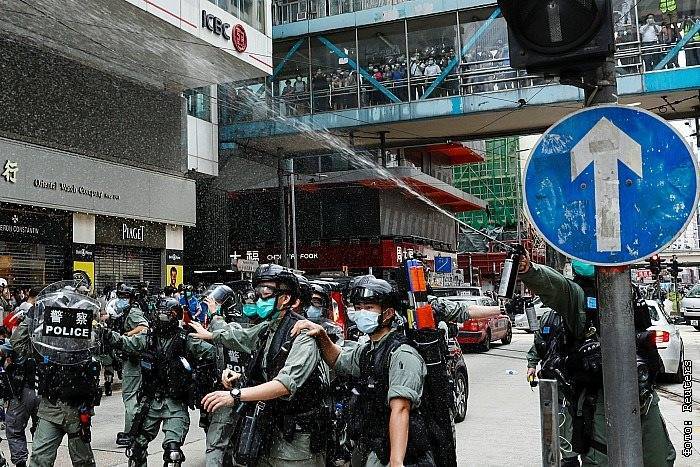 Полиция применила слезоточивый газ против участников нового митинга в Гонконге - interfax.ru - Москва - Китай - Гонконг - Гонконг