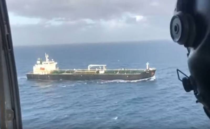 Тарек Эль-Айсес - Американцы не помешали: первый иранский танкер прибыл в Венесуэлу - topcor.ru - Сша - Иран - Венесуэла