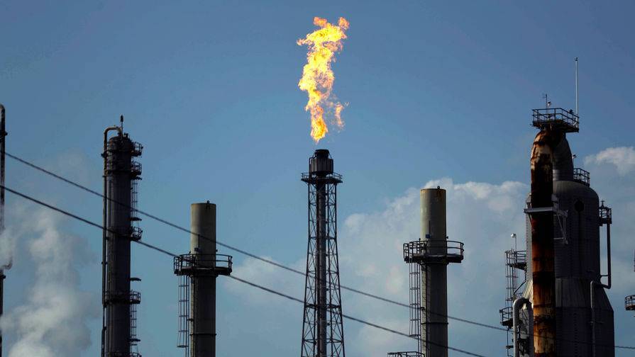 Число нефтегазовых буровых установок в США упало до рекордного минимума - gazeta.ru - Сша