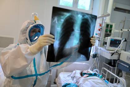В России зафиксировали 8946 новых случаев заражения коронавирусом - lenta.ru - Россия
