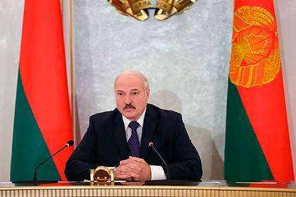 Александр Лукашенко - Лукашенко заявил о победе над коронавирусом с божьей помощью - lenta.ru - Белоруссия - Витебск