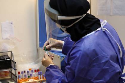 Киануша Джаханпур - В бывшем очаге коронавируса на Ближнем Востоке резко упала смертность - lenta.ru - Иран