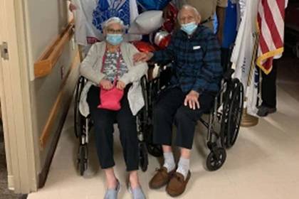 101-летний ветеран Второй мировой и его дочь одновременно победили коронавирус - lenta.ru - New York - Usa - штат Мэриленд