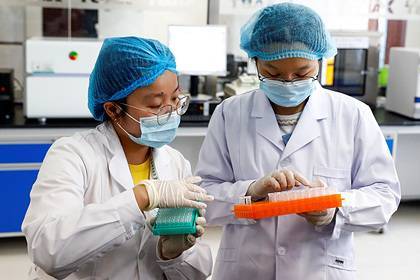 Ши Чжэнли - Вирусологи объявили коронавирус «вершиной айсберга» - lenta.ru - Китай