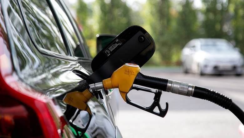 Биржевые цены на бензин вернулись к докризисному уровню - newizv.ru - Россия - Санкт-Петербург