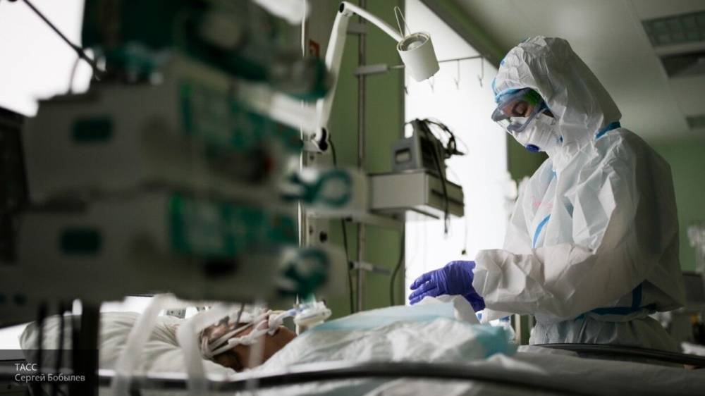 Из студентки в медсестры: будущий врач сообщила о сложностях работы в "грязной зоне" - nation-news.ru - Волгоград