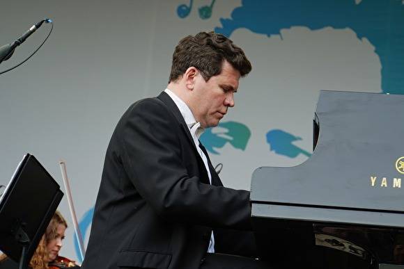 Денис Мацуев - Пианист Мацуев в июне даст концерт в Берлине, несмотря на ограничения из-за коронавируса - znak.com - Россия - Берлин - county Hall