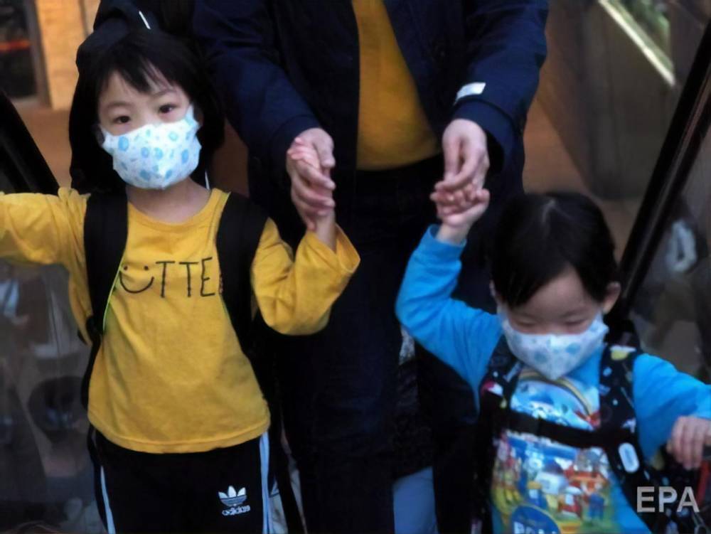 Японские педиатры предупредили об опасности ношения масок детьми младше двух лет - gordonua.com - Украина - Япония