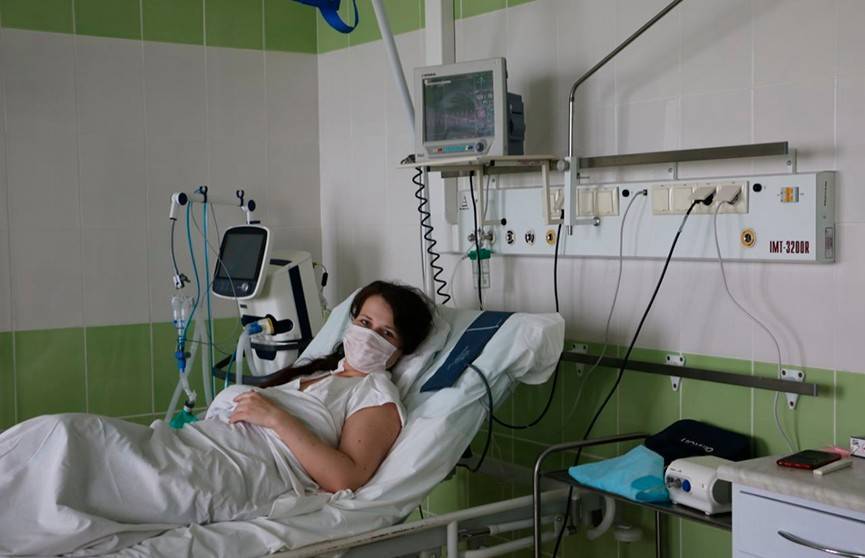 Ирина Борис - Анастасий Ломпик - Родившая пациентка с коронавирусной пневмонией пошла на поправку после 24 дней в реанимации - ont.by - Белоруссия - Минск
