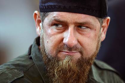 Рамзан Кадыров - Телеканал удалил сюжет с катетером на руке Кадырова - lenta.ru - республика Чечня