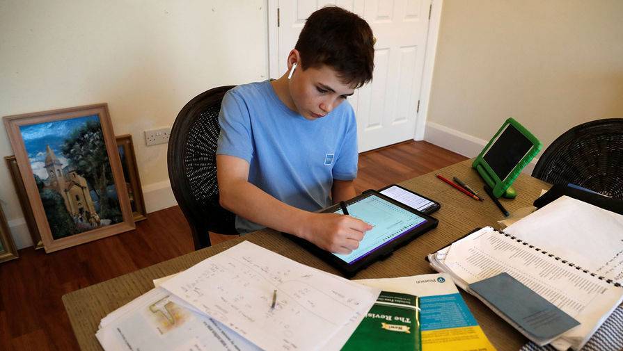 Девятиклассники, не имеющие троек, смогут получить аттестат - gazeta.ru - Россия