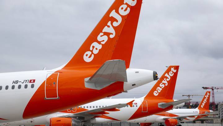 Британская авиакомпания easyJet сократит до 30% штата - vesti.ru - Англия