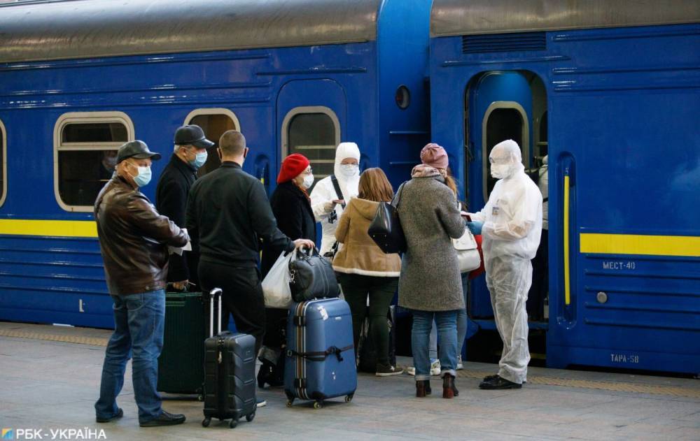 Иван Юрик - "Укрзализныця" с 1 июня возобновит движение поездов без плацкарта - rbc.ua - Украина - Укрзализныця