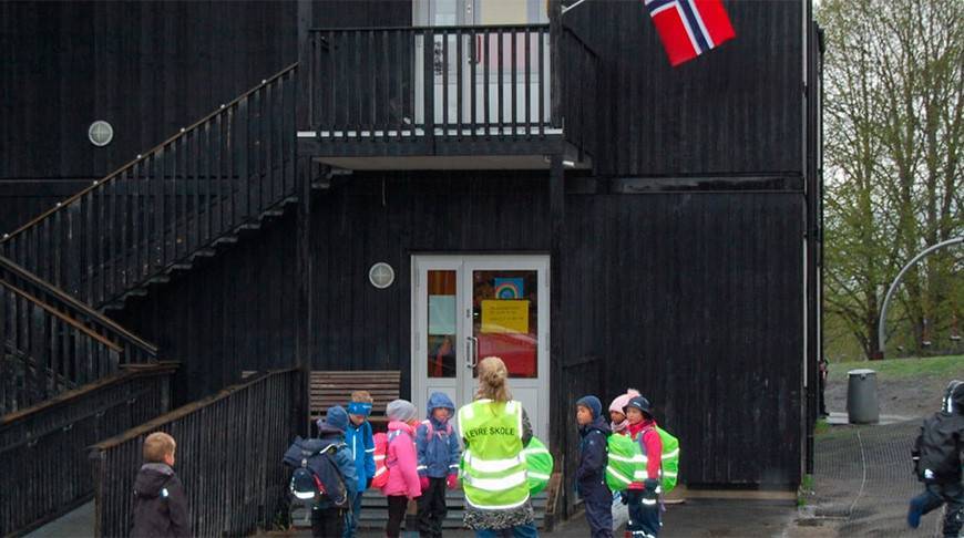Власти Норвегии усомнились в полезности карантина - belta.by - Англия - Минск - Норвегия