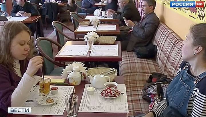 В кафе и рестораны готовы сразу вернуться 50% посетителей - vesti.ru