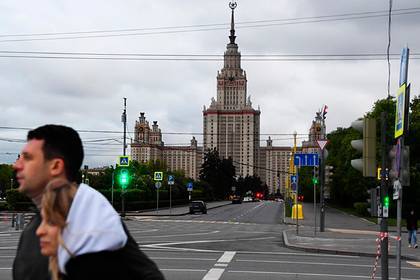 Миноборнауки допустило смягчение ограничений в российских вузах - lenta.ru
