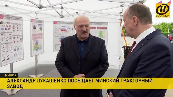 Александр Лукашенко - Лукашенко высказался о "вертолетных деньгах" - piter.tv - Белоруссия - Минск