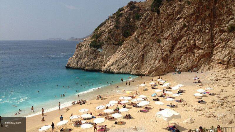Отдыхающим в Турции запретят курить на пляже и загорать на своих полотенцах - nation-news.ru - Турция