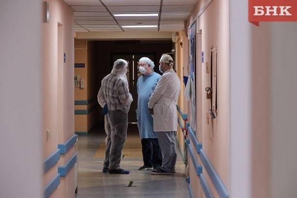 Андрей Пудов - Стаж работающих с коронавирусом медиков будет идти из расчета день за три - bnkomi.ru