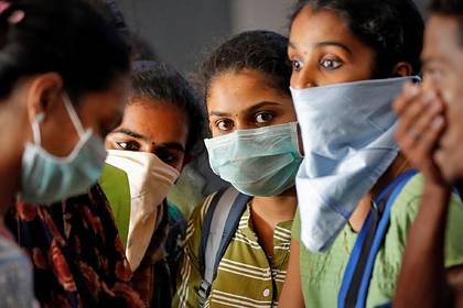 Как стране с миллиардом бедного населения удалось так быстро остановить эпидемию коронавируса - newtvnews.ru - Индия