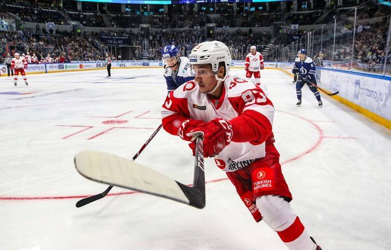 «Спартак» обменял Хохлачёва в «Авангард» на Широкова - news.ru